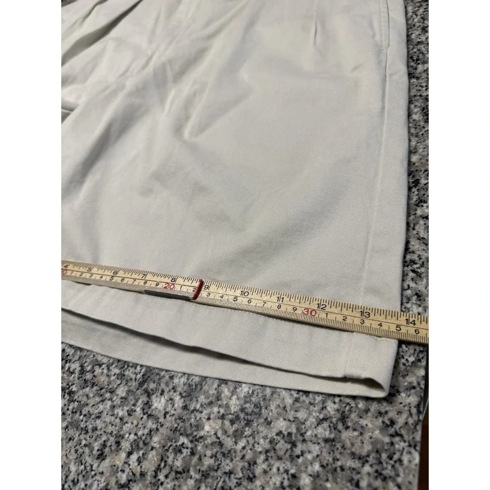 Polo‎ Ralph Lauren Men's Tyler Khaki Beige Pleated Chino Shorts, Size 36